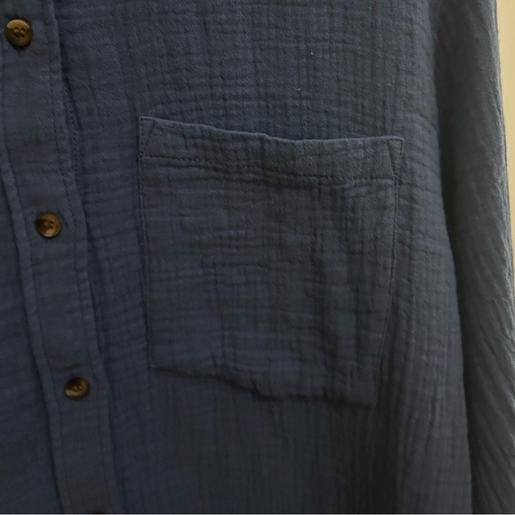 H&M Blue Linen Button Up - Picture 5 of 10